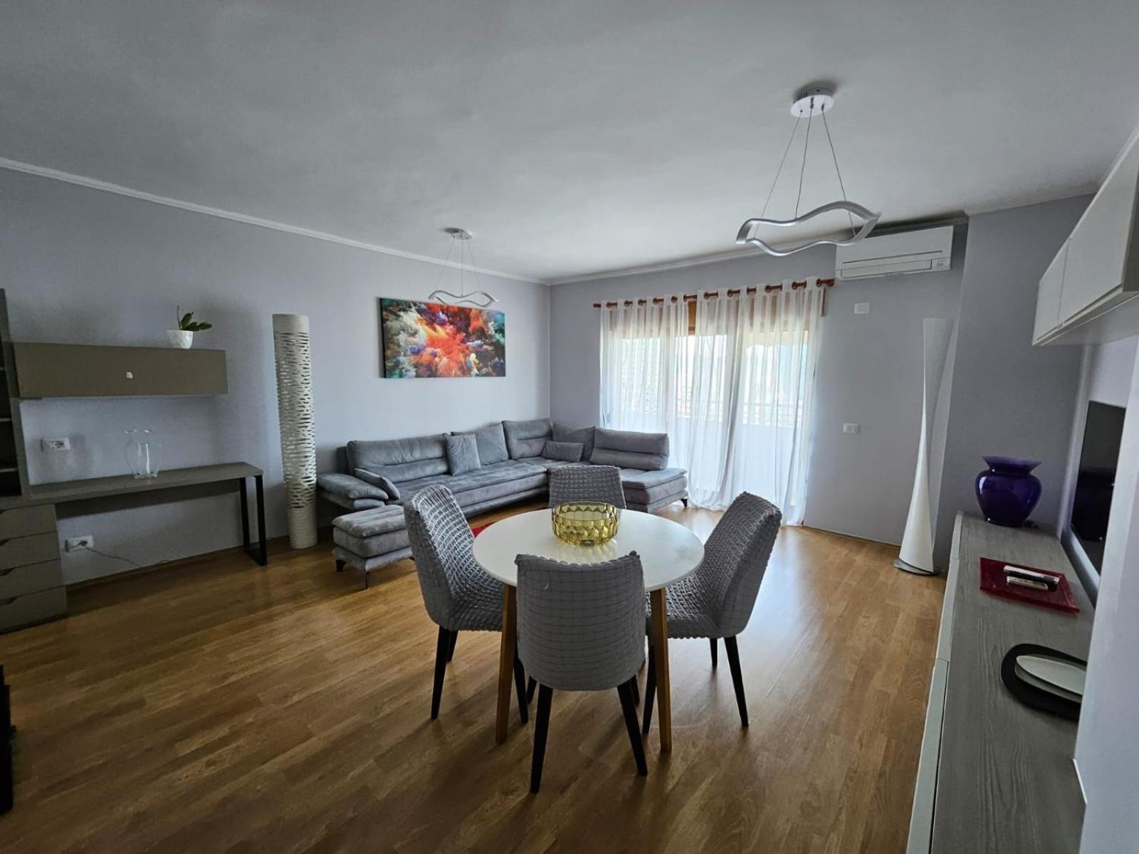 Ferienwohnung Sky Dwelling Tirana Exterior foto